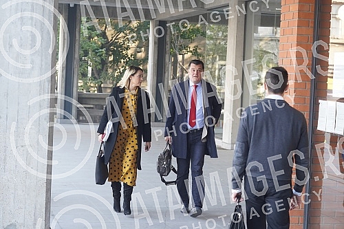 A preparatory hearing before the trial of the owner of the acting school, Miroslav Miki Aleksic, on charges of multiple rapes and sexual harassment of students at his school, should begin in the High Court in Belgrade.Pripremno rociste pred sudjenj