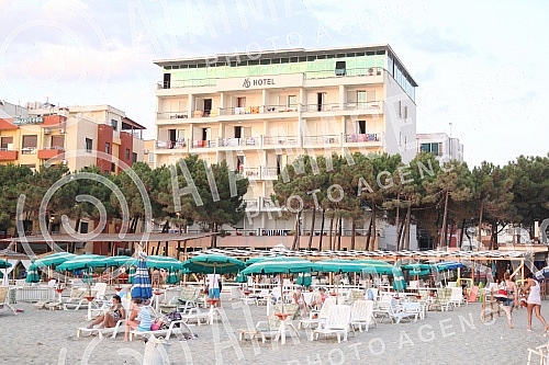 Sandy beach in Durres.Pescana plaza u Dracu.