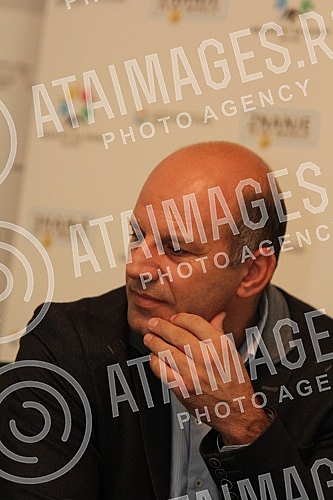 Potpisivanje ugovora o saradnji izmedju Bokserskog saveza Srbije i Fakulteta za sport Univerziteta Union Potpisivanje ugovora o saradnji izmedju Bokserskog saveza Srbije i Fakulteta za sport Univerziteta Union