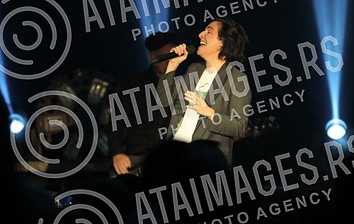 Concert of Scottish pop rock band from Glasgow - Texas held on Sports hall 