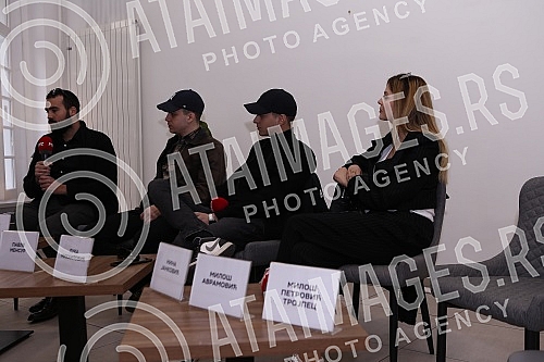 Press conference of the acting and author team of the film 