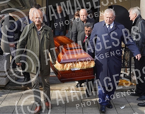 Funeral of Miroslav Popovic, President of the Serbian Professional Boxing Federation held at the New Cemetery - In the Alley of Merited Citizens.
Sahrana Miroslava Popovic, predsednik Srpske profi boks federacije odrzana na Novom groblju - U Aleji za Funeral of Miroslav Popovic, President of the Serbian Professional Boxing Federation held at the New Cemetery - In the Alley of Merited Citizens.
Sahrana Miroslava Popovic, predsednik Srpske profi boks federacije odrzana na Novom groblju - U Aleji za