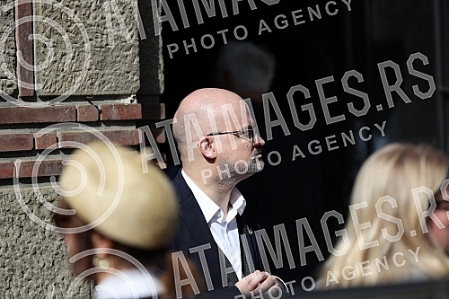 Srbijanka Turajlic, a retired professor of the University of Belgrade and an activist for human rights and freedoms, was buried at the New Cemetery.
Profesorka Univerziteta u Beogradu u penziji i i aktivistkinja za ljudska prava i slobode Srbijanka Srbijanka Turajlic, a retired professor of the University of Belgrade and an activist for human rights and freedoms, was buried at the New Cemetery.
Profesorka Univerziteta u Beogradu u penziji i i aktivistkinja za ljudska prava i slobode Srbijanka