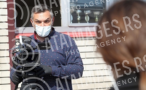 In Serbia, intercity bus service was suspended at noon to prevent the spread of the coronavirus.
U Srbiji je u podne obustavljen medjugradski autobuski prevoz zbog sprecavanja sirenja korona virusa. In Serbia, intercity bus service was suspended at noon to prevent the spread of the coronavirus.
U Srbiji je u podne obustavljen medjugradski autobuski prevoz zbog sprecavanja sirenja korona virusa.