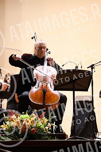 The concert of the chamber ensemble of 13 strings and Denis Shapovalov (cello and electric cello) as part of the 53rd edition of BEMUS was held in the great hall of Kolarac's endowment, and Shapovalov performed a program - 