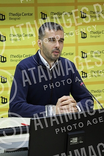 Press conference of the Initiative Kreni - Promeni on Amendments to the Law on Referendum and People's Initiative.
Konferencija za novinare Inicijative Kreni - Promeni o izmenama Zakona o referendumu i narodnoj inicijativi. Press conference of the Initiative Kreni - Promeni on Amendments to the Law on Referendum and People's Initiative.
Konferencija za novinare Inicijative Kreni - Promeni o izmenama Zakona o referendumu i narodnoj inicijativi.