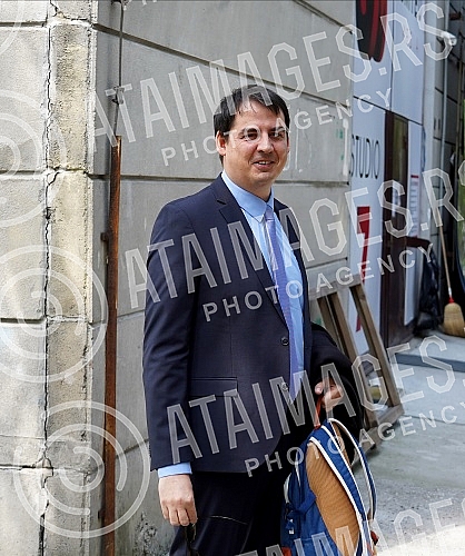 Zoran Kesic in front of the United media studio where the show Zoran Kesic in front of the United media studio where the show