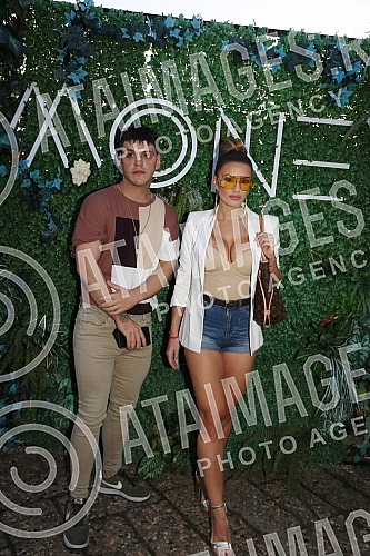 Weekly matinee on the raft 