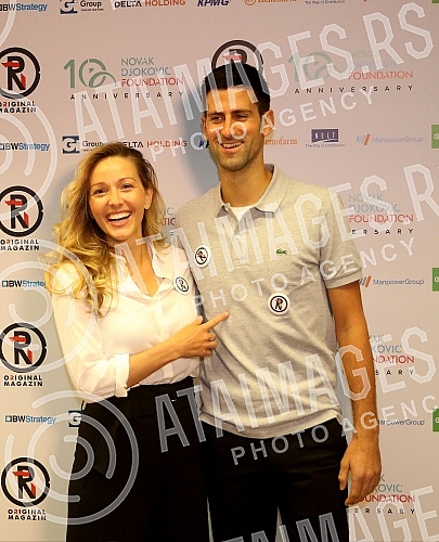 HR simulation - Original talks organized by the Djokovic Foundation.HR simulacija - Originalni razgovori u organizaciji Djokovic fondacije.