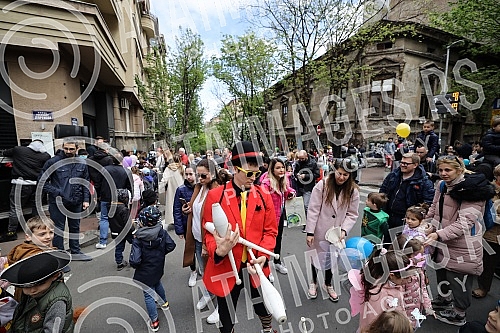 The traditional manifestation Jevremova Street of meetings after two years of pause is held on the day of the municipal celebration, Cveti under the slogan Let's meet.Tradicionalna manifestacija Jevremova ulica susreta nakon dve godine pauziranja o