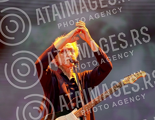 Performance of Rundek and the Team of the fourth, last day of the Exit Festival 2021 on the Main Stage
Nastup Rundeka i Ekipe cetvrtog, poslednjeg dana Exit festivala 2021. na bini Main stage Performance of Rundek and the Team of the fourth, last day of the Exit Festival 2021 on the Main Stage
Nastup Rundeka i Ekipe cetvrtog, poslednjeg dana Exit festivala 2021. na bini Main stage