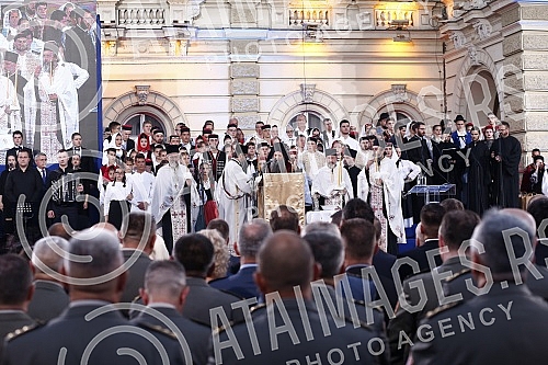 The state manifestation dedicated to the memory of all martyred and exiled Serbs on the occasion of the 27th anniversary of the military action Storm, this year was held in Novi Sad on Freedom Square.
Drzavna manifestacija posvecena secanju na sve st The state manifestation dedicated to the memory of all martyred and exiled Serbs on the occasion of the 27th anniversary of the military action Storm, this year was held in Novi Sad on Freedom Square.
Drzavna manifestacija posvecena secanju na sve st