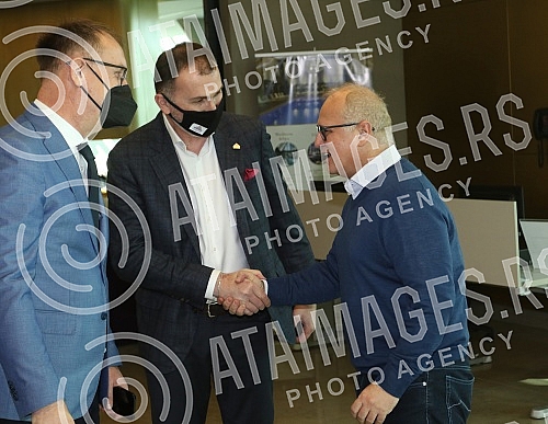 The Chess Federation of Serbia organized a gathering with the media at the Crowne Plaza Hotel on the occasion of the signing of the Agreement on the organization of the FIDE Grand Prix tournament in Belgrade, which will be held from February 28 to Ma