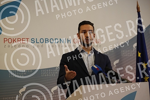 A press conference was held in the premises of the Movement of Free Citizens, by the President of PSG Pavle Grbovic, on allegations of parallel intelligence structures in the company Elektroprivreda Srbije.U prostorijama Pokreta slobodnih gradjana 