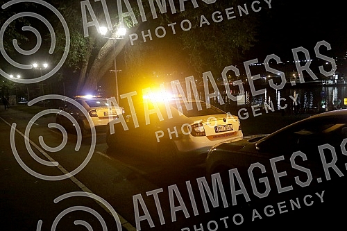 The arrival of communal police (militia) on Belgrade rafts in order to control the implementation of measures in the fight against the crown.
Dolazak komunalne policije (milicije) na beogradske splavove kako bi kontrolisali sprovodjenje mera u borbi The arrival of communal police (militia) on Belgrade rafts in order to control the implementation of measures in the fight against the crown.
Dolazak komunalne policije (milicije) na beogradske splavove kako bi kontrolisali sprovodjenje mera u borbi