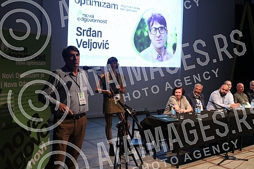 In the Center for Cultural Decontamination, a meeting was held in which the New Optimism movement called for new responsibility and announced a new framework for the Movement's activities.