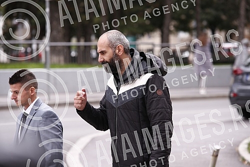 Those detained for violence during the Europride were released from custody at the First Basic Public Prosecutor's Office in Belgrade.Privedeni za nasilje tokom odrzavanja Europrajdu su pusteni iz pritvora u Prvom osnovnom javno tuzilsatvu u Beogra