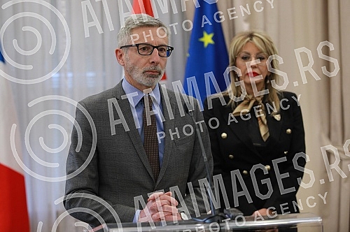 Minister of European Integration Jadranka Joksimovic presented the Ambassador of the French Republic to Serbia Pierre Cochard, as the presiding country of the Council of the European Union, with a document with recommendations of Serbian citizens as 