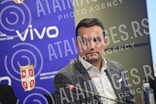 In the SC FSS, in Stara Pazova, a press conference was held between the representatives of the Football Association of Serbia and the company Vivo on the occasion of the promotion of the new sponsorship agreement.U SC FSS, u Staroj Pazovi odzana je