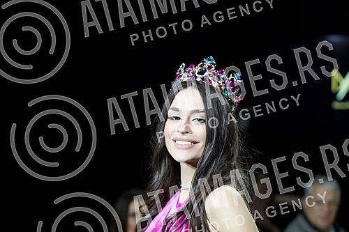 Mirna Nadj's first independent fashion show Mirna Nadj's first independent fashion show