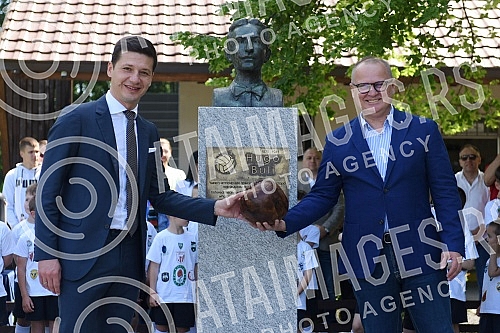 Unveiling of the memorial bust of Hugo Bulija in the SC of the Football Association of Belgrade on Ada Ciganlija.Otkrivanje spomen biste Hugu Buliju u SC Fudbalskog saveza Beograda na Adi Ciganliji.