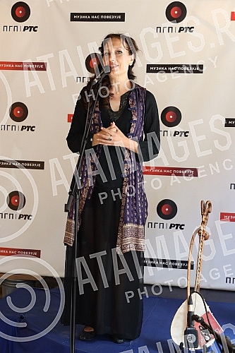 On the World Music Day, the promotion of the album On the World Music Day, the promotion of the album