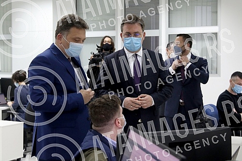 Presentation of the new e-Consulate electronic service project in the Office for IT and eGovernment.Predstavljanje novog projekta elektronske usluge e-Konzulat u Kancelariji za IT i eUpravu