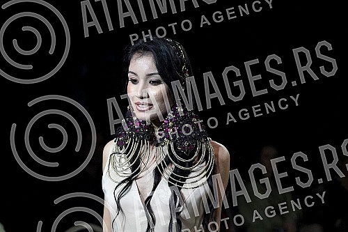 Mirna Nadj's first independent fashion show 