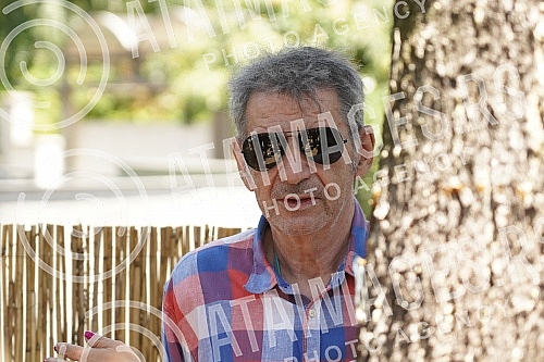 On the occasion of the beginning of the filming of the second season of the series 