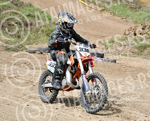 A motocross competition was held at the MX Park Tresnjari track in Kraljevo.
Na stazi MX park Tresnjari u Kraljevu odrzano je takmicenje u moto krosu. A motocross competition was held at the MX Park Tresnjari track in Kraljevo.
Na stazi MX park Tresnjari u Kraljevu odrzano je takmicenje u moto krosu.