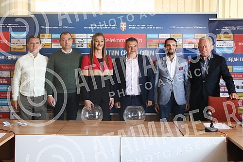 The draw for the semifinals of the Serbian Cup was held in the premises of the Football Association of Serbia.U prostorijama fudbalskog saveza Srbije odrzan je zreb 1/2 finala Kupa Srbije.