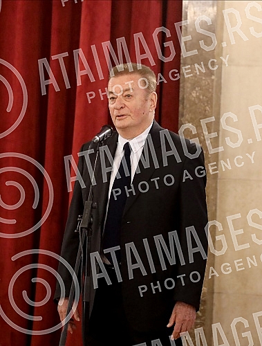 Commemoration on the occasion of the death of one of the greatest Serbian and Yugoslav singers of popular music, Djordje Marjanovic, was held in the Ceremonial Hall of the Belgrade City Assembly.Komemoracija povodom smrti jednog od najvecih srpskih