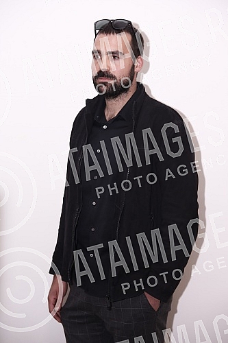 Press conference of the acting and author team of the film 