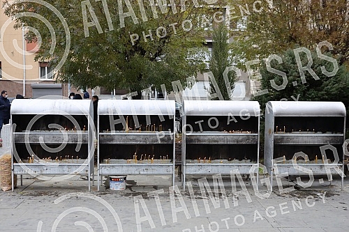 The Temple of Saint Sava is located in the eastern part of Svetosavski square, in the municipality of Vracar.
Hram Svetog Save nalazi se na istocnom delu Svetosavskog trga, na opstini Vracar. The Temple of Saint Sava is located in the eastern part of Svetosavski square, in the municipality of Vracar.
Hram Svetog Save nalazi se na istocnom delu Svetosavskog trga, na opstini Vracar.