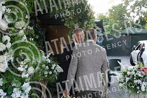 The daughter of singer Mira Skoric and surgeon Vasa Jeremic, Milica Jeremic married her longtime boyfriend Sebastijan, and the celebration was held at the Frans restaurant.Cerka pevacice Mire Skoric i hiurga Vase Jeremica, Milica Jeremic udala se d