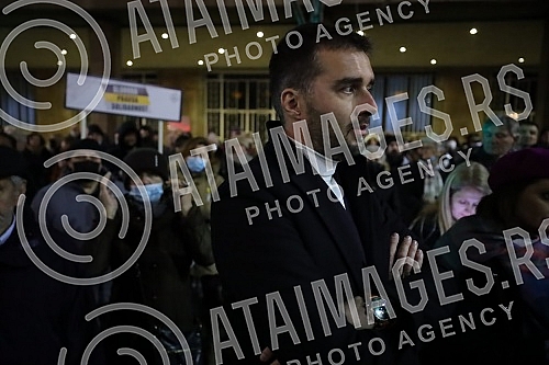 In front of the Presidency, a protest is being held against the excavation of lithium and pine on the territory of the whole of Serbia, under the name 