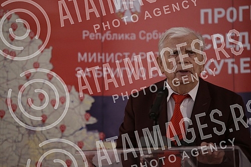 The Ministry of Village Care organized a festive gathering to present the results of the Ministry's work in 2021.
Ministarstvo za brigu o selu organizovalo je praznicno okupljanje na kome su predstavljeni rezultati rada Ministarstva u 2021. godini. The Ministry of Village Care organized a festive gathering to present the results of the Ministry's work in 2021.
Ministarstvo za brigu o selu organizovalo je praznicno okupljanje na kome su predstavljeni rezultati rada Ministarstva u 2021. godini.