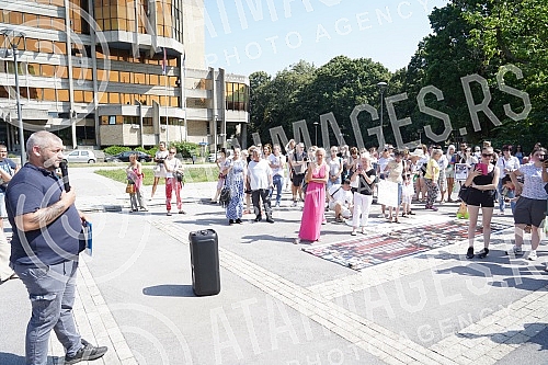 Animal rights protest in front of the Veterinary Administration.Protest za prava zivotinja ispred Uprave za veterinu.