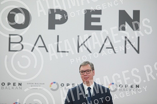 As part of the Open Balkan Leaders' Summit, bilateral documents were signed, followed by a joint media conference of politicians.U sklopu Samita lidera Otvorenog Balkana potpisiani su bilateralni dokumenati, a potom je usledila zajednicka konferenc