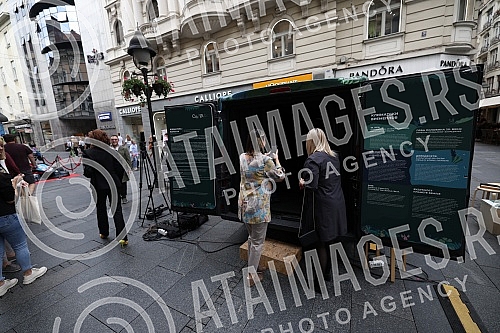 The 13th European Night of Researchers was officially opened at the French Institute in Belgrade.13. Evropska noc istrazivaca svecano je otvorena  u Francuskom institutu u Beogradu.