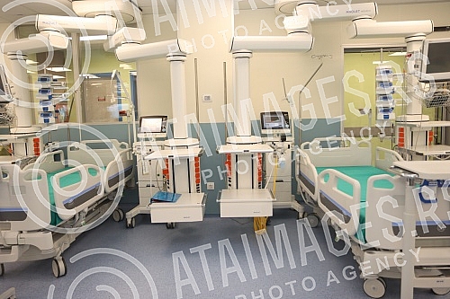 In the University Clinical Center of the Republika Srpska, the Clinic for Cardiac Surgery, located in the South Wing on an area of ââapproximately 1,500 square meters, was officially opened.U Univerzitetskom klinickom centru Republike Srpske sv