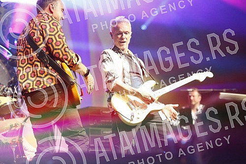 The concert of Nick Mason's Saucerful of Secrets, which performs music by Pink Floyd, was held at the Belexpo Center.
Koncert sastava Nick Mason's Saucerful of Secrets, koji izvodi muziku Pink Floyda, odrzan je u Belexpo centru The concert of Nick Mason's Saucerful of Secrets, which performs music by Pink Floyd, was held at the Belexpo Center.
Koncert sastava Nick Mason's Saucerful of Secrets, koji izvodi muziku Pink Floyda, odrzan je u Belexpo centru