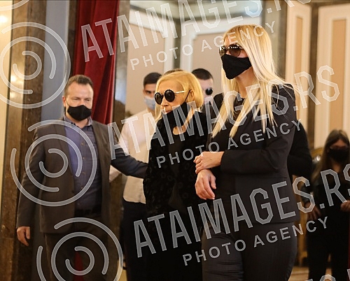 Commemoration on the occasion of the death of one of the greatest Serbian and Yugoslav singers of popular music, Djordje Marjanovic, was held in the Ceremonial Hall of the Belgrade City Assembly.
Komemoracija povodom smrti jednog od najvecih srpskih Commemoration on the occasion of the death of one of the greatest Serbian and Yugoslav singers of popular music, Djordje Marjanovic, was held in the Ceremonial Hall of the Belgrade City Assembly.
Komemoracija povodom smrti jednog od najvecih srpskih