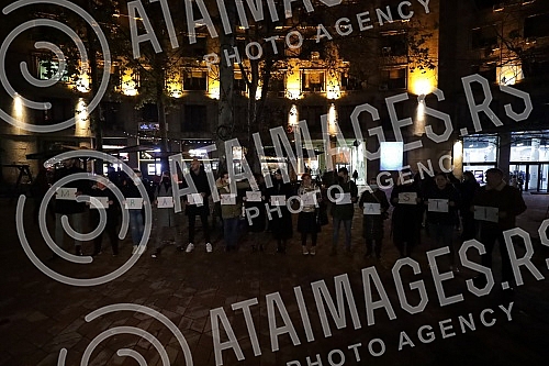 Activists, citizens, representatives of NGOs and opposition political parties gathered in front of the House of Trade Unions in support of activist Aida Corovic, who was detained earlier today for throwing eggs at a mural by Ratko Mladic painted on t