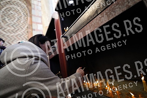 On the fourth anniversary of the murder of Oliver Ivanovic, citizens and opposition leaders gathered in front of the Presidency of the Republic of Serbia, and then went for a walk along the route to the Church of St. Mark under the slogan 