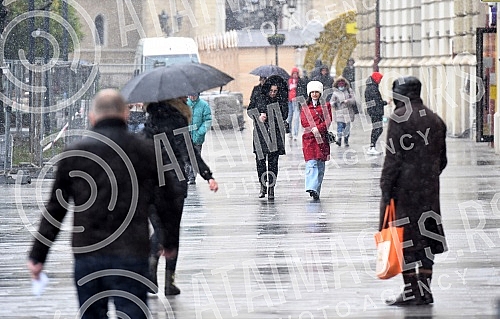 The first snow this season in Novi Sad.Prvi sneg u ovoj sezoni u Novom Sadu.