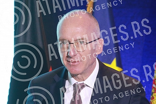 A solemn ceremony of proclamation of the selected consortia within the first phase of the Regional Challenge Fund project was held at the Crown Plaza Hotel.Svecana ceremonija progladenja odabranih konzorcijuma u okviru prve faze projekta Regionalni