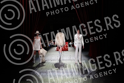 The 50th L'Oreal Belgrade Fashion Week closed with a fashion show of the VIgorÂ® collection of Igor Todorovic's atelier.Modnom revijom kolekcije VIgorÂ® ateljea Igora Todorovica zatvorena je 50. L'Oreal beogradska nedelja mode. 