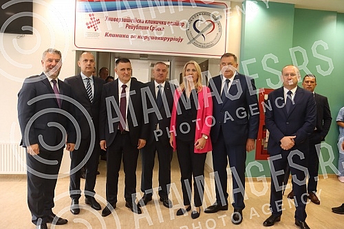 In the University Clinical Center of the Republika Srpska, the Clinic for Cardiac Surgery, located in the South Wing on an area of ââapproximately 1,500 square meters, was officially opened.U Univerzitetskom klinickom centru Republike Srpske sv