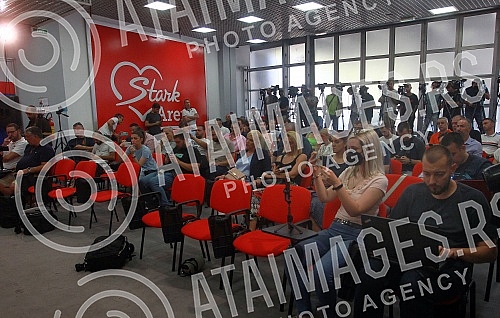 After the completion of the first phase of preparations of the men's basketball A national team, the coach of the Serbian national team, Svetislav Pesic, held a press conference in Stark Arena.
Nakon zavrsetka prve faze priprema muske kosarkaske A r After the completion of the first phase of preparations of the men's basketball A national team, the coach of the Serbian national team, Svetislav Pesic, held a press conference in Stark Arena.
Nakon zavrsetka prve faze priprema muske kosarkaske A r